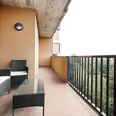 Colourful Flat Borgo Roma * Βερόνα
