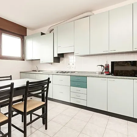 Colourful Flat Borgo Roma Apartment Verona